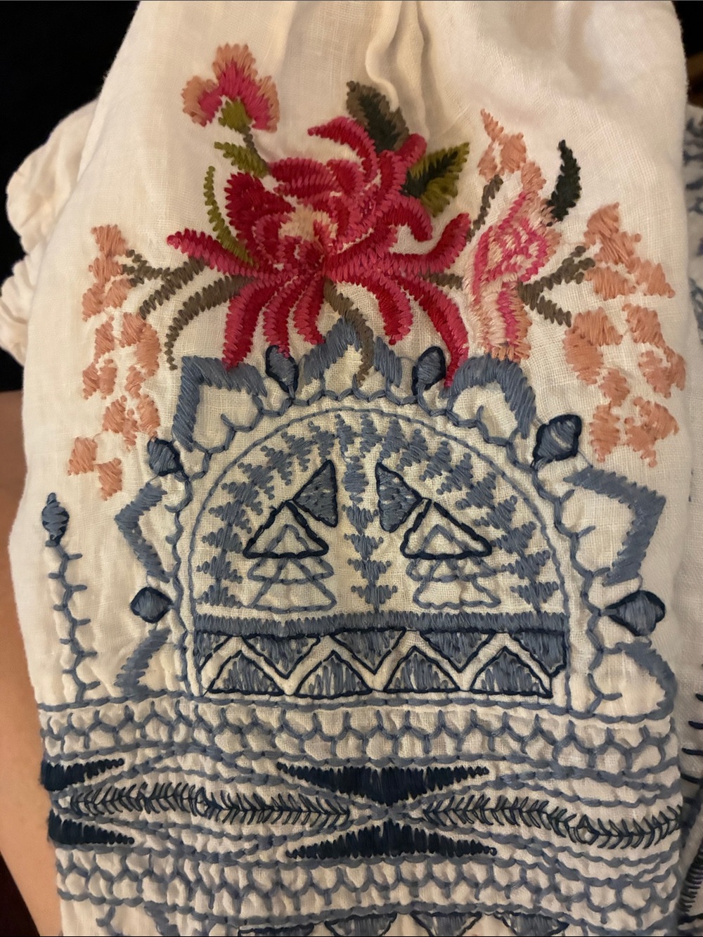 Johnny Was White Linen tie neck Blouse with Blue and floral embroidery Size XS - Picture 5 of 11